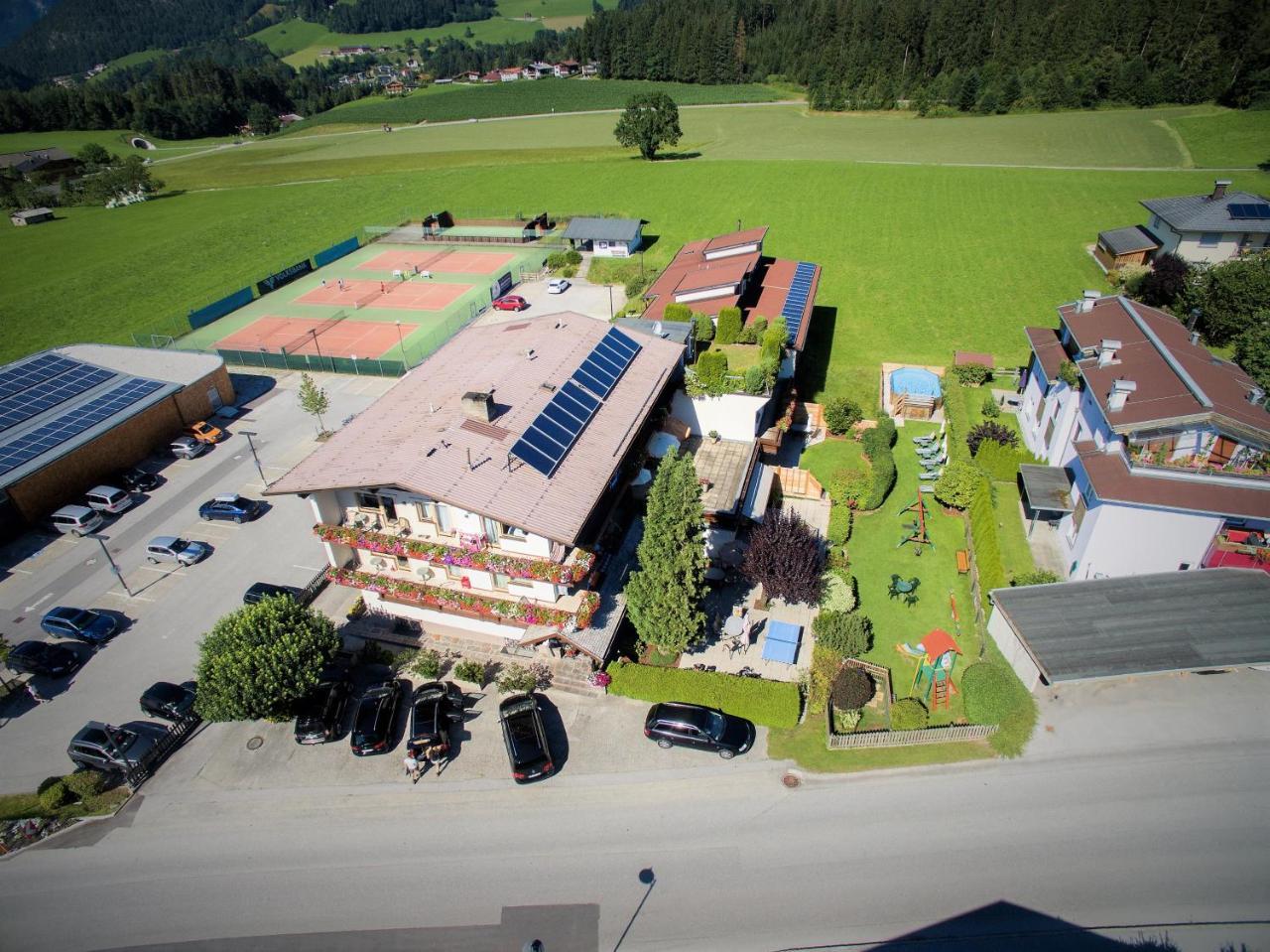 Angerer Alpine Suiten Und Familienappartements Tirol Райт им Алпбатхал Екстериор снимка